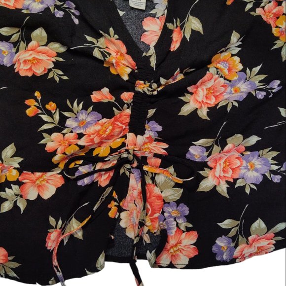 American Eagle Shirt Small Black Floral Cinch Front Tank Top Cami AEO whimsigoth - Picture 2 of 9